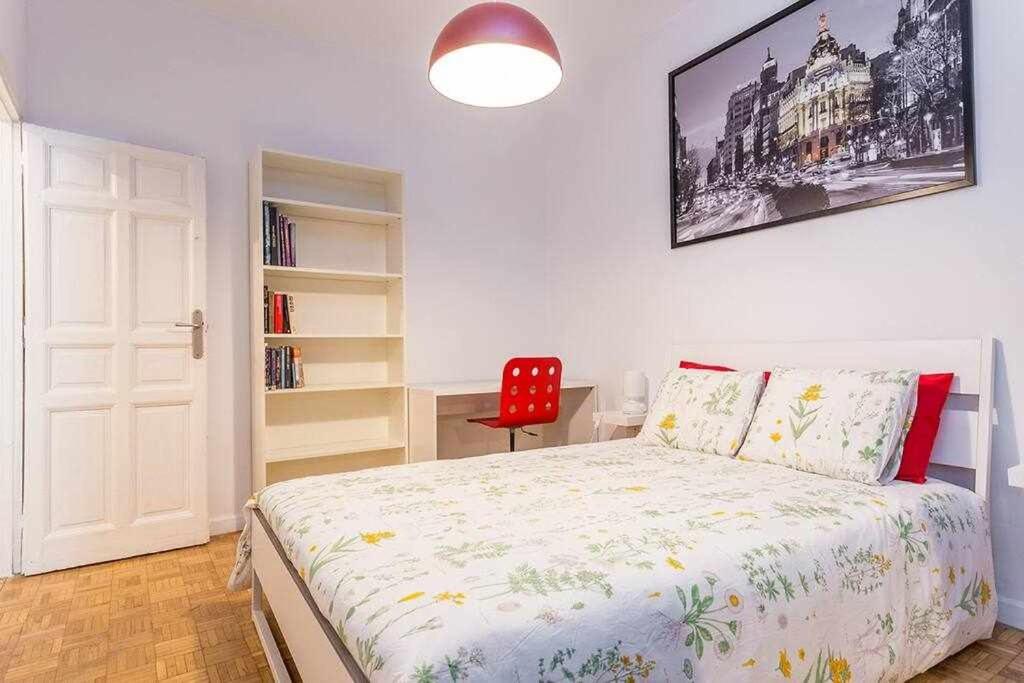마드리드 Piso Confortable Y Centrico 아파트 외부 사진